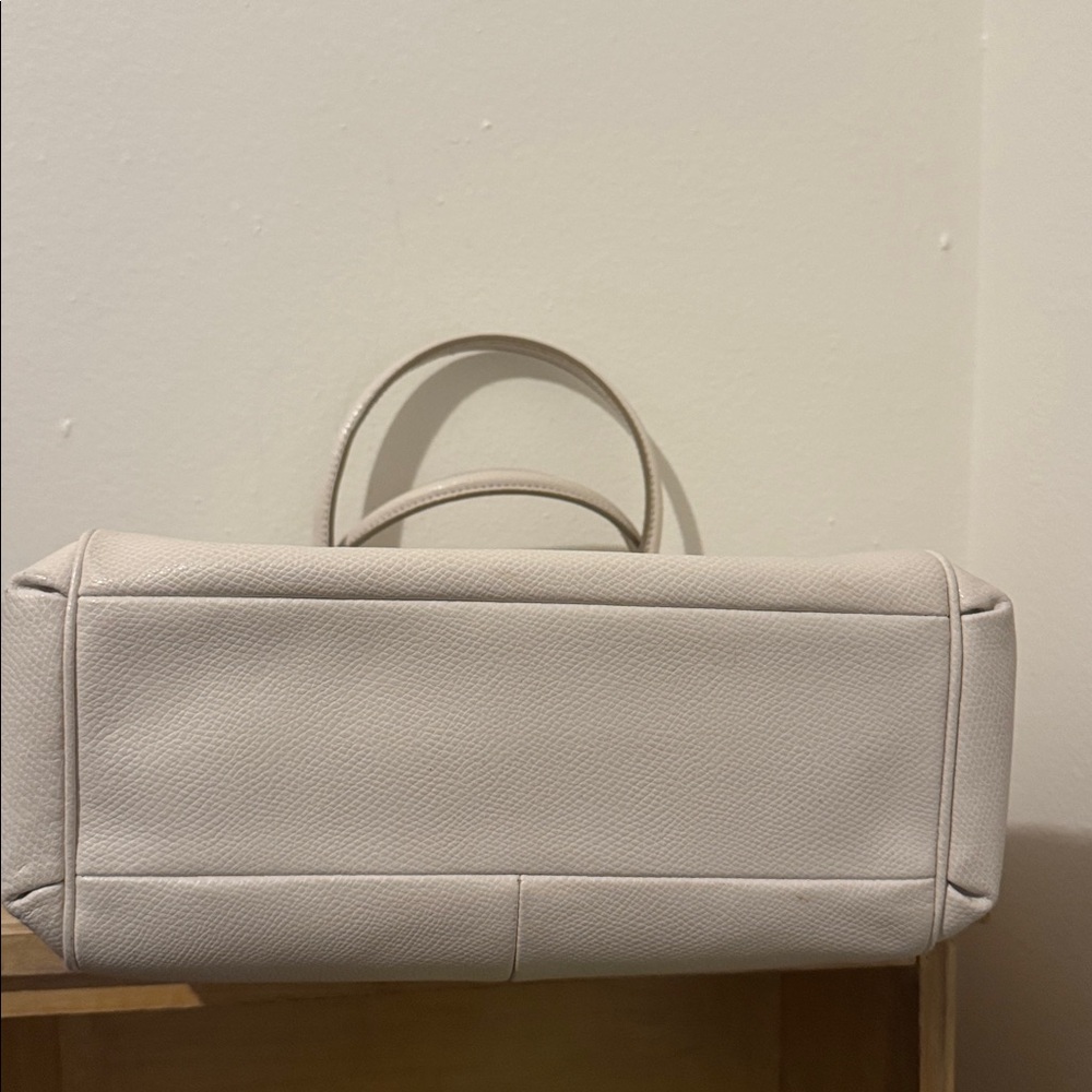 Coach Handbag - Picture 5 of 7